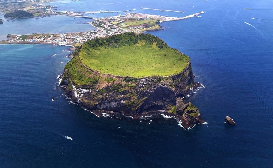 Đảo Jeju của Hàn Quốc. Ảnh: Insideevs.com.
