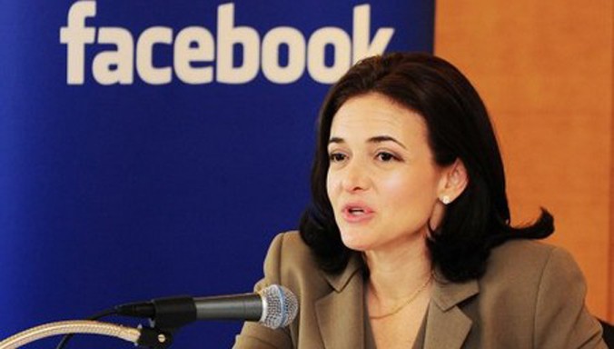 Giám đốc điều hành Sheryl Sandberg muốn sử dụng nút bấm “Like” như một cách để chống lại chủ nghĩa khủng bố lan truyền trên mạng xã hội.