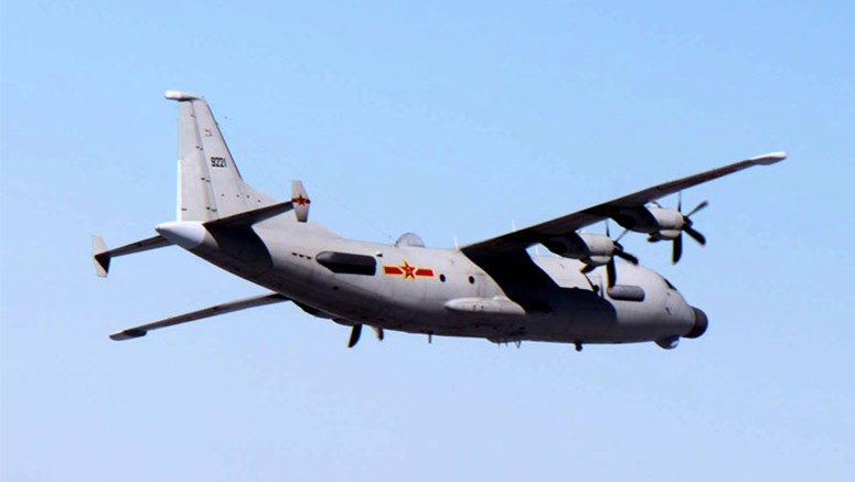 Một máy bay quân sự Trung Quốc được phát hiện trên vùng biển Nhật Bản. Ảnh: Japanbullet.