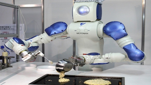 Đầu bếp robot ở nhà hàng Trung Quốc