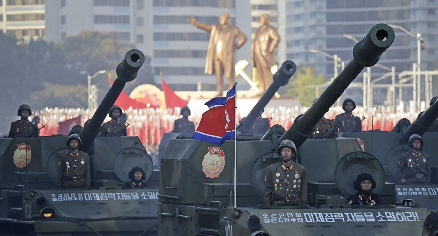 Quân đội Triều Tiên có quy mô khổng lồ với 1,2 triệu binh sỹ thường trực. Ảnh: AP.
