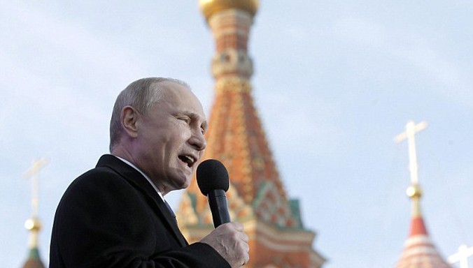 Tổng thống Nga Putin đang rất được cử tri ủng hộ. Ảnh: EPA.