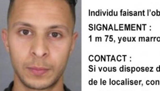 Salah Abdeslam là nghi phạm chính trong vụ khủng bố tại Paris Ảnh: AP.