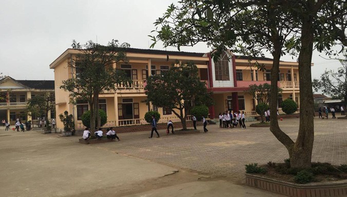 Trường THCS Phong Bắc - nơi xảy ra vụ việc.