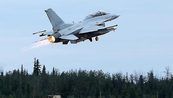 Chiến đấu cơ F-16 Hàn Quốc rơi ở khu vực vắng người. Ảnh minh họa: Yonhap.