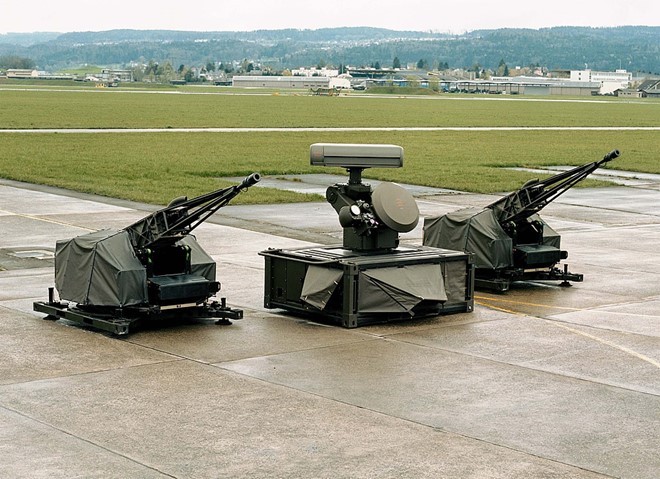 Khẩu đội tiêu chuẩn của hệ thống phòng không, phòng thủ tầm thấp Skyshield. Ảnh: Defence Industry Daily.