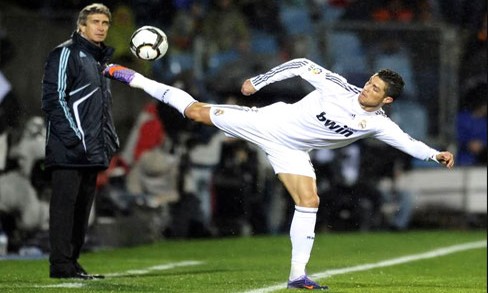 Ronaldo sẽ có dịp tái ngộ thầy cũ Pellegrini.
