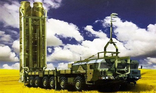 Hình ảnh mô phỏng xe phóng trong cơ cấu tổ hợp tên lửa phòng không S-500.