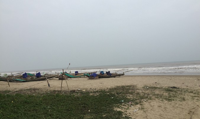 Bãi biển xã Quảng Lợi, huyện Quảng Xương, Thanh Hóa, nơi vừa xảy ra vụ đuối nước thương tâm. Ảnh: Hoàng Lam.