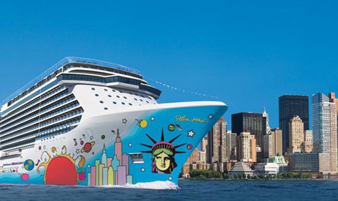 Tàu Na Uy Breakaway (Norwegian Cruise Lines).