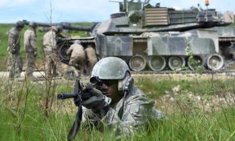 Binh sĩ NATO tập trận tại Đức. Ảnh Reuters.