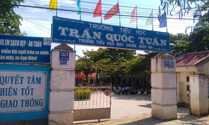 Trường tiểu học Trần Quốc Tuấn nơi xảy ra vụ nổ.