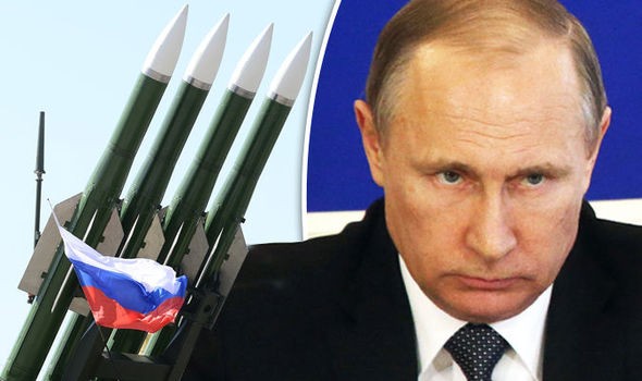 Tổng thống Nga Vladimir Putin cảnh báo đặt Ba Lan và Romania trong tầm ngắm tên lửa của Nga. Ảnh: Getty.