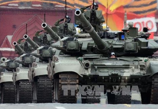 Radio Thế giới 24h: Nga sẽ chi gần 17 tỷ USD cho sản xuất vũ khí