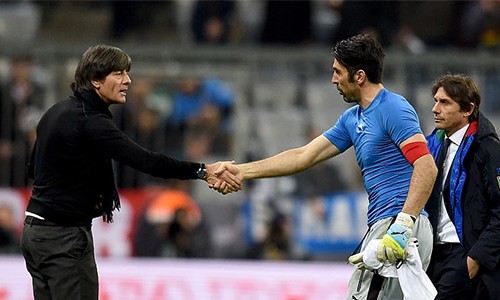 Low luôn dành sự tôn trọng lớn cho Italy, đối thủ mà ông từng nhiều lần cùng tuyển Đức chạm trán trong 10 năm qua. Ảnh: AFP.