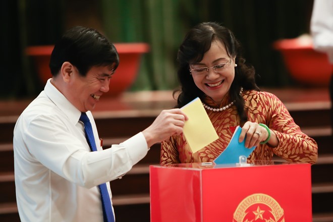Ông Nguyễn Thành Phong tái cử Chủ tịch UBND TPHCM