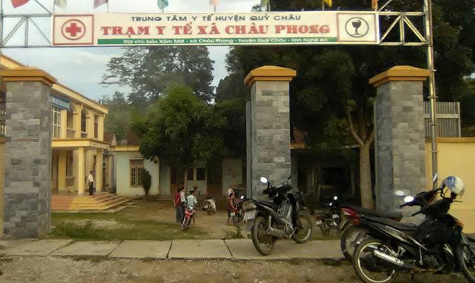 Trạm y tế xã Châu Phong nơi bà Thương được người dân đưa đi cấp cứu.