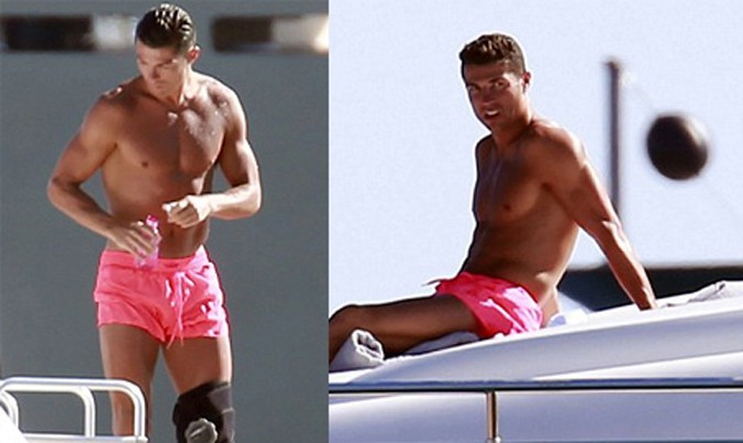 Lộ ảnh Ronaldo “bó gối” khi nghỉ mát ở Ibiza