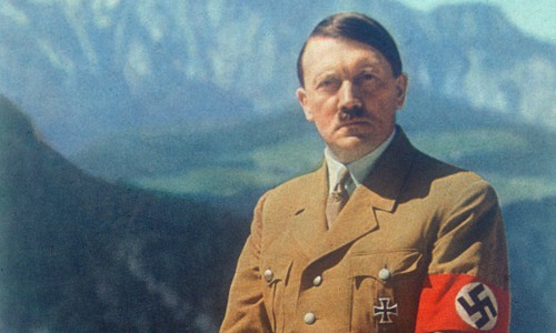 Trùm phát xít Adolf Hitler. Ảnh: History.