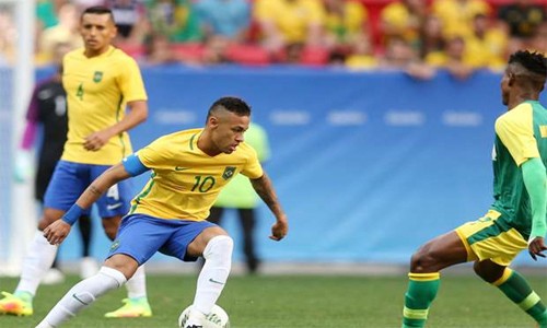 Neymar (giữa) không thể giúp chủ nhà Brazil có được ba điểm đầu tay. Ảnh: Reuters.