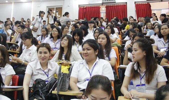 Hội nghị sinh viên ASEAN thu hút hơn 100 sinh viên, giảng viên đến từ các nước ASEAN. Ảnh: Thanh Trần.