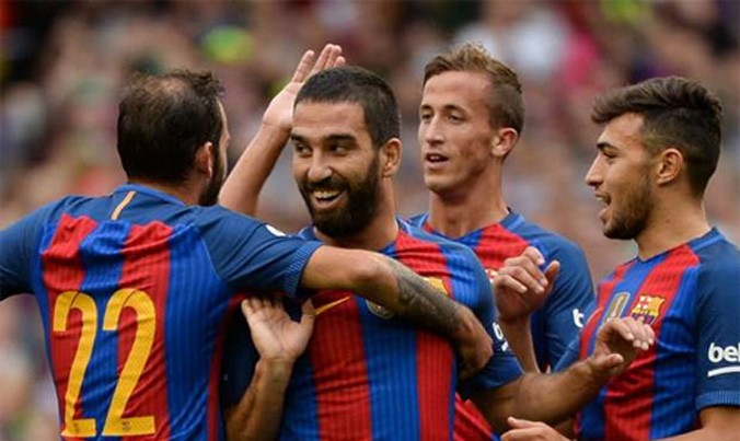 Nhờ có Turan, Barca có thể không cần mua thêm tiền đạo. Ảnh: Reuters.