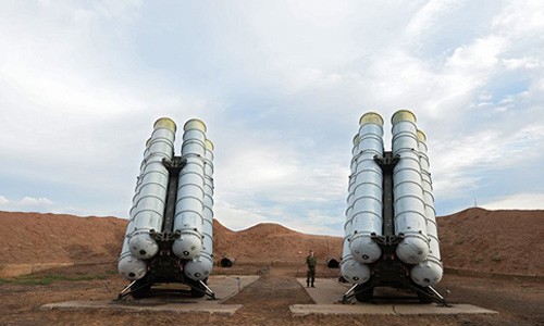 Hệ thống phòng thủ tên lửa S-400 Triumph của Nga. Ảnh: Ria Novosti.