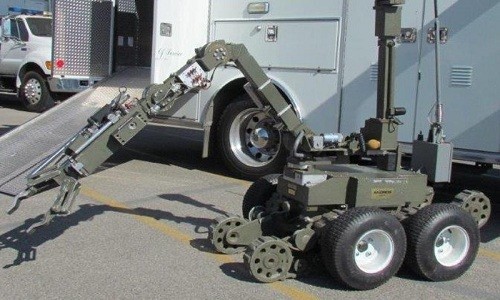Robot Remotec ANDROS 56B của Sở cảnh sát Los Angeles. Ảnh: LASD.