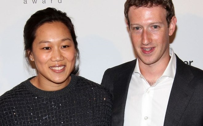 Mark Zuckerberg và vợ, Priscilla Chan.