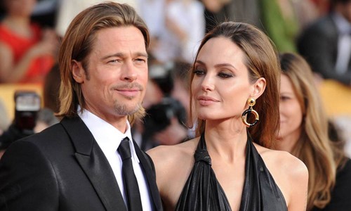 Angelina Jolie chuẩn bị kỹ càng cho việc ly hôn và giành quyền nuôi con.