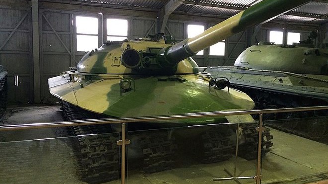 Siêu tăng Đề án 279 trưng bày tại Bảo tàng Xe tăng Kubinka. Ảnh: Wikipedia.