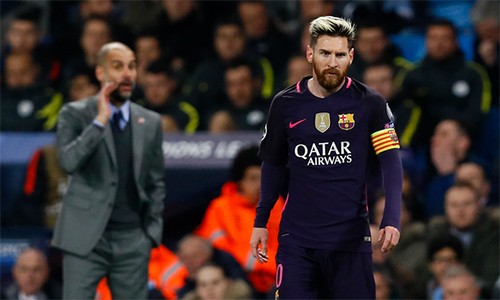 Man City của Guardiola được cho là đội bóng đang làm mọi cách có thể để rước Messi khỏi Nou Camp. Ảnh: Reuters.