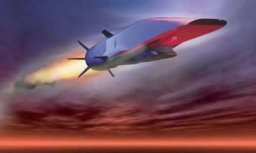 Mô hình tên lửa siêu vượt âm Yu-71 của Nga. Ảnh: National Interest.