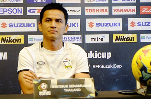 HLV Kiatisuk tin đội bóng của ông có thể bảo vệ thành công chức vô địch AFF Suzuki Cup.