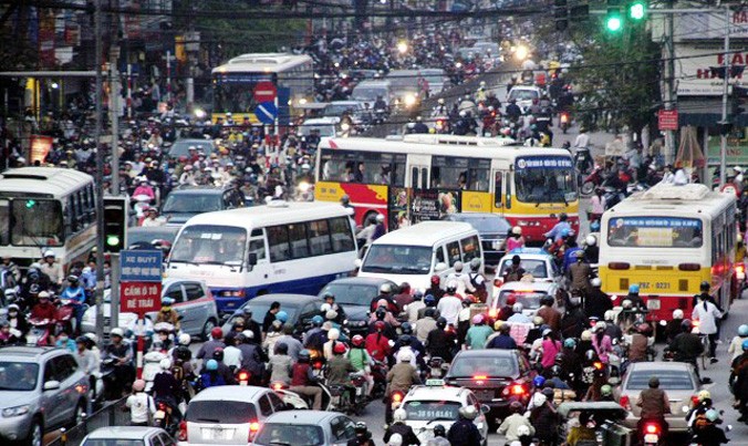Hà Nội lập Ban thi tuyển các giải pháp chống ùn tắc giao thông