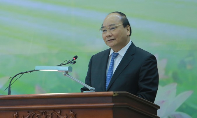 Thủ tướng phát biểu tại Hội nghị tổng kết công tác năm 2016, phương hướng năm 2017 của Viện Hàn lâm KH&CN Việt Nam. 