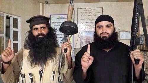 Abu Anas al-Iraqi (trái). Ảnh: Twitter.