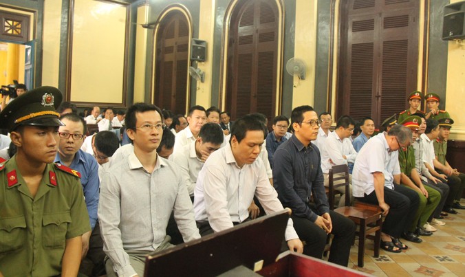 Các bị cáo tại phiên tòa ‘đại án’ VNCB. Ảnh: Tân Châu.