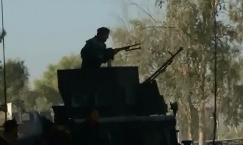 Quân đội Iraq đấu súng IS tại đại học Mosul
