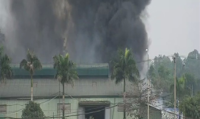 Cháy khu xử lý chất thải Nam Sơn, thiệt hại 700 triệu đồng