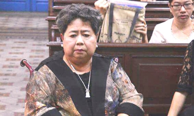 Bà Hứa Thị Phấn tại phiên tòa ‘đại án’ VNCB. Ảnh: Tân Châu.
