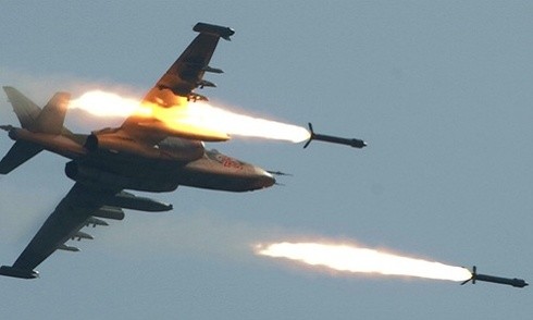 Cường kích Su-25 Nga trút mưa tên lửa diệt phiến quân ở Syria