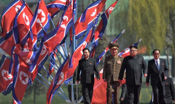 Nhà lãnh đạo Kim Jong Un tham dự lễ khai trương phố Ryomyong ở thủ đô Bình Nhưỡng ngày 13/4. Ảnh: CNN.