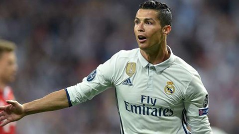 Ronaldo sa sút, nhưng vẫn là 'cỗ máy ghi bàn' đáng sợ