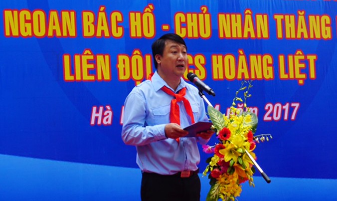 Anh Nguyễn Khánh Bình, Phó Bí thư Thành Đoàn, Chủ tịch Hội đồng Đội TP Hà Nội phát biểu tại Ngày hội.