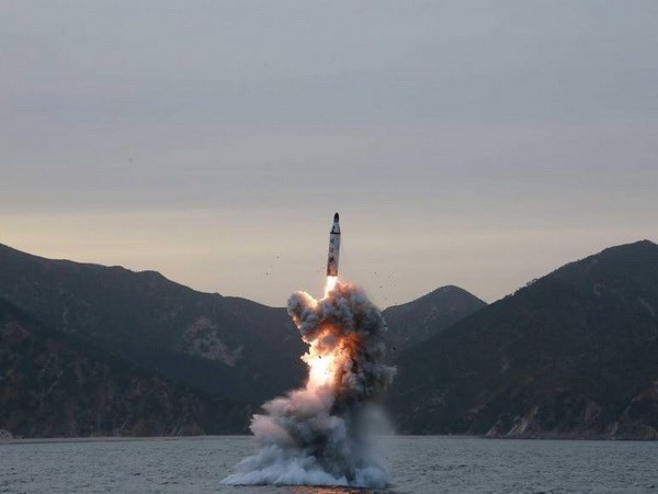 Một vụ phóng tên lửa của Triều Tiên. Nguồn: Kyodo.