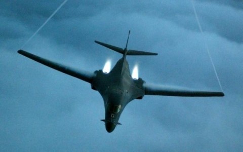 Máy bay ném bom tầm xa chiến lược B-1B của Không quân Mỹ. Ảnh: Reuters.