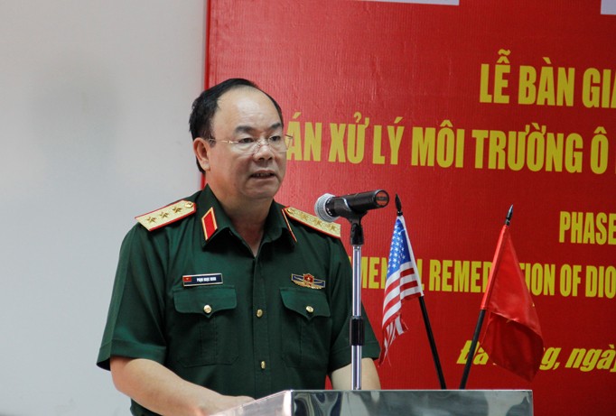 Thượng tướng Phạm Ngọc Minh cho hay toàn bộ khu vực đã được xử lý sẽ phục vụ mở rộng sân bay Đà Nẵng. Ảnh: Thanh Trần.