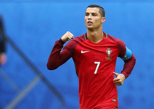 Ronaldo tiếp tục chuỗi trận thành công với đội tuyển. Ảnh: Reuters.