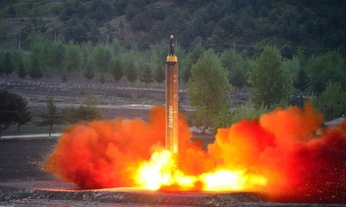 Tên lửa Triều Tiên trong một vụ phóng thử. Ảnh: KCNA.